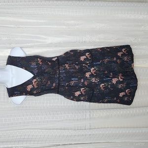 Ann Taylor Floral Print Sleeveless V-neck Piped Dress W/ Pockets Sz0